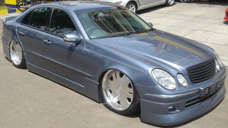 ARU3009 Mercedes 03- E320/350 W211(except sport package and 4WD) Struts Only