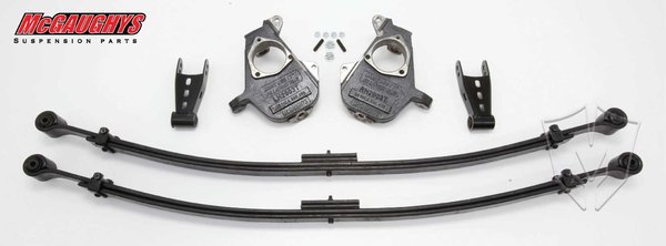 MCG93043 2^/4^ Deluxe Kit for 1999-2006 GM Truck 1500 (2WD/4WD)