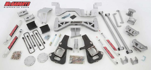 MCG52054 7^ Premium Lift Kit for 2002-2010 GM 3500 (4WD Gas Motor) (Silver Powdercoated)