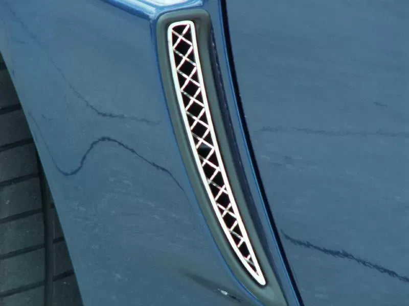 American Car Craft 2Pc Vent Grilles Laser Mesh Rear Side Chevrolet Corvette Z06 2006-2013