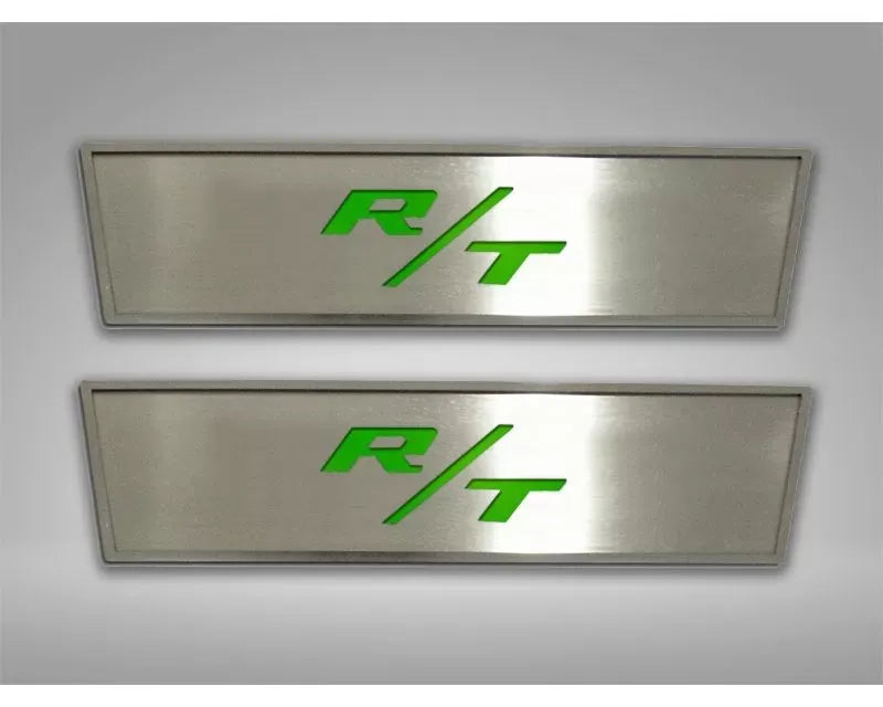 American Car Craft 2Pc Synergy Green Solid Stainless Steel Door Badge Plate w/R/T Inlay Dodge Challenger 2008-2014