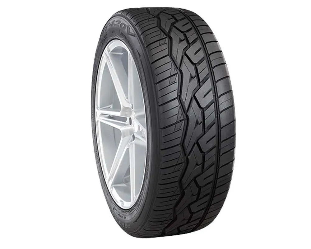 Nitto NT420V Tire 265/35R22 102V XL